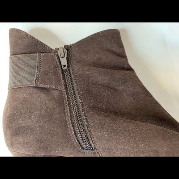 Aerosoles Womens Ankle Booties Size 10M Faux Suede Brown 2.5" Heel Play‎ Again - Picture 6 of 12